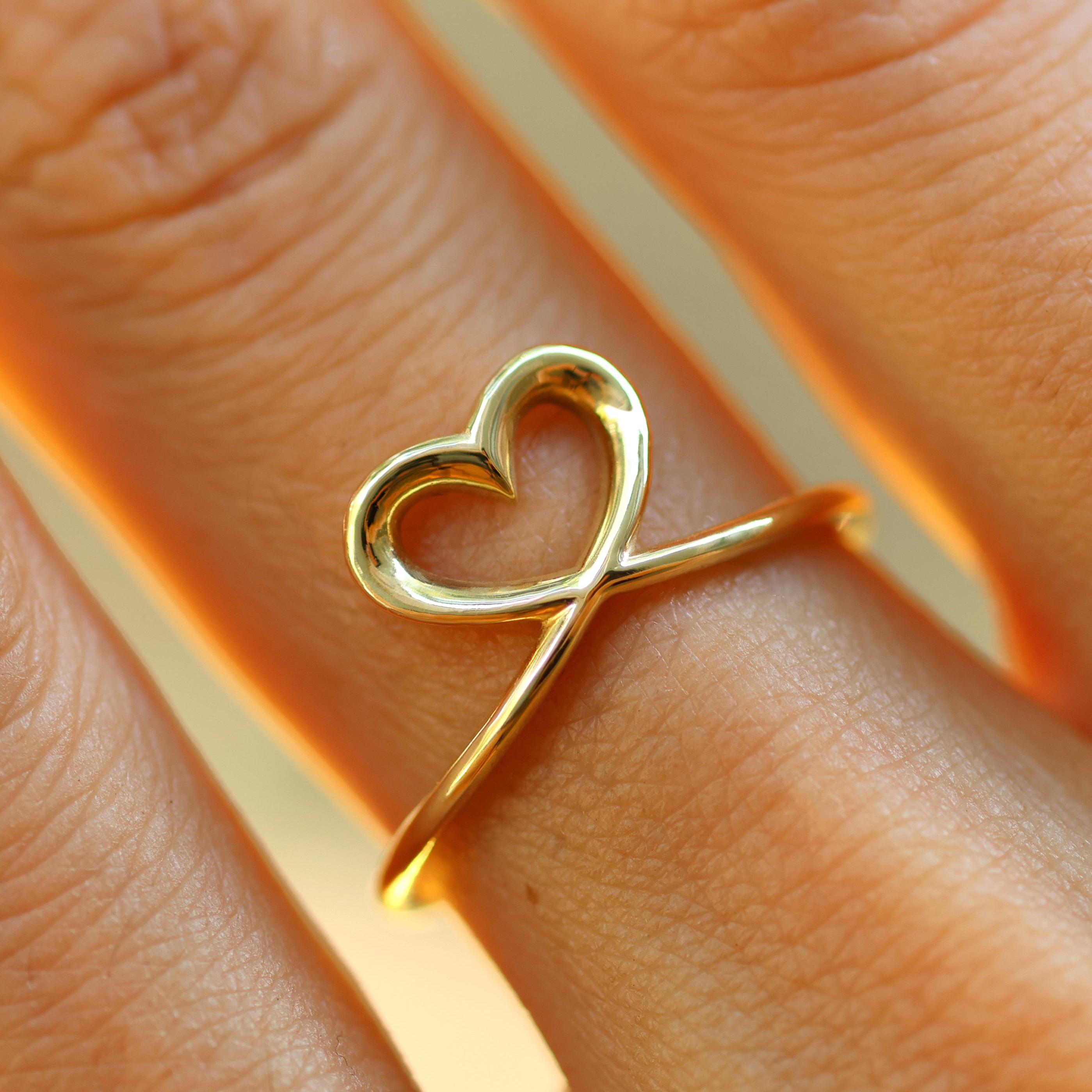 Outline Heart Ring