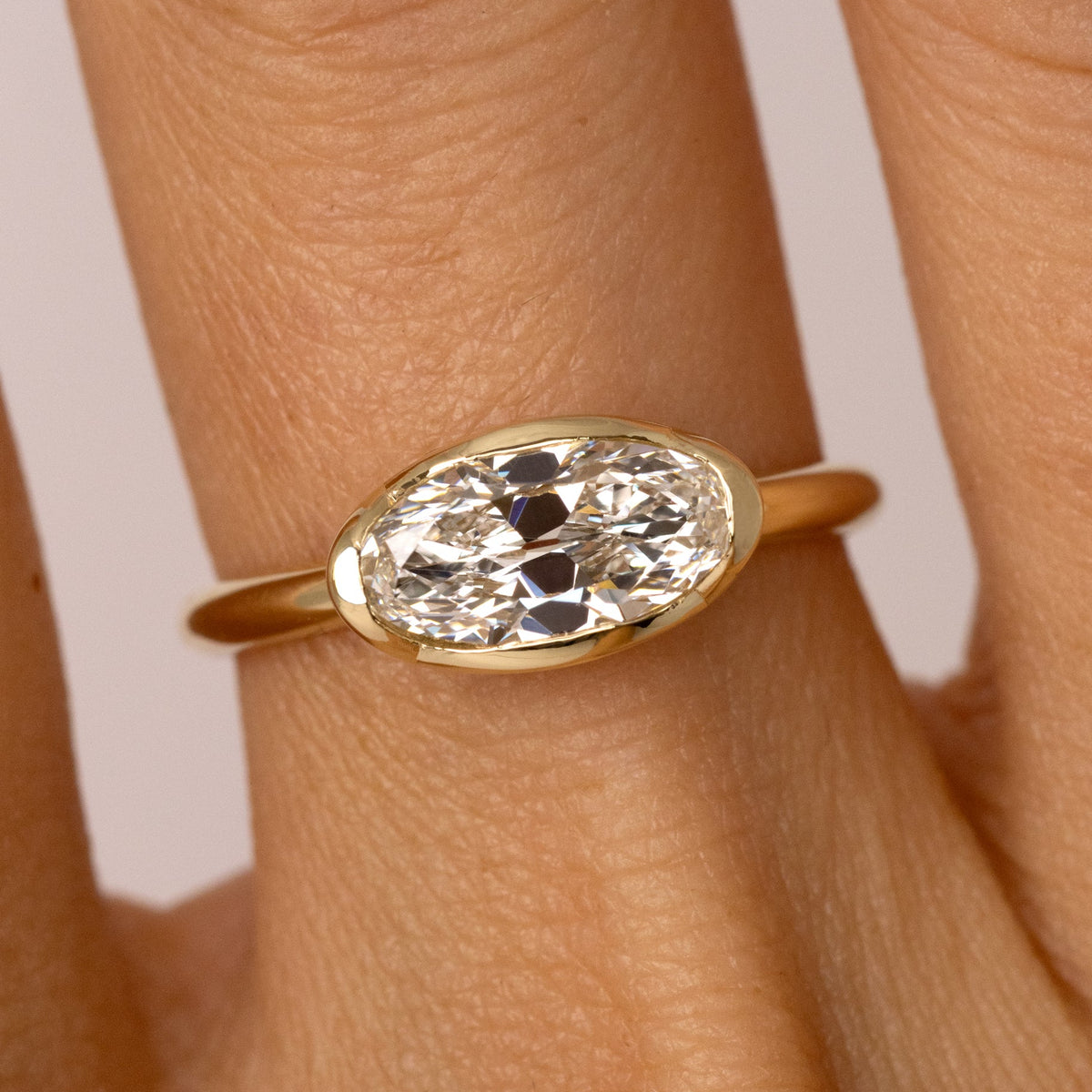 The Folia Ring