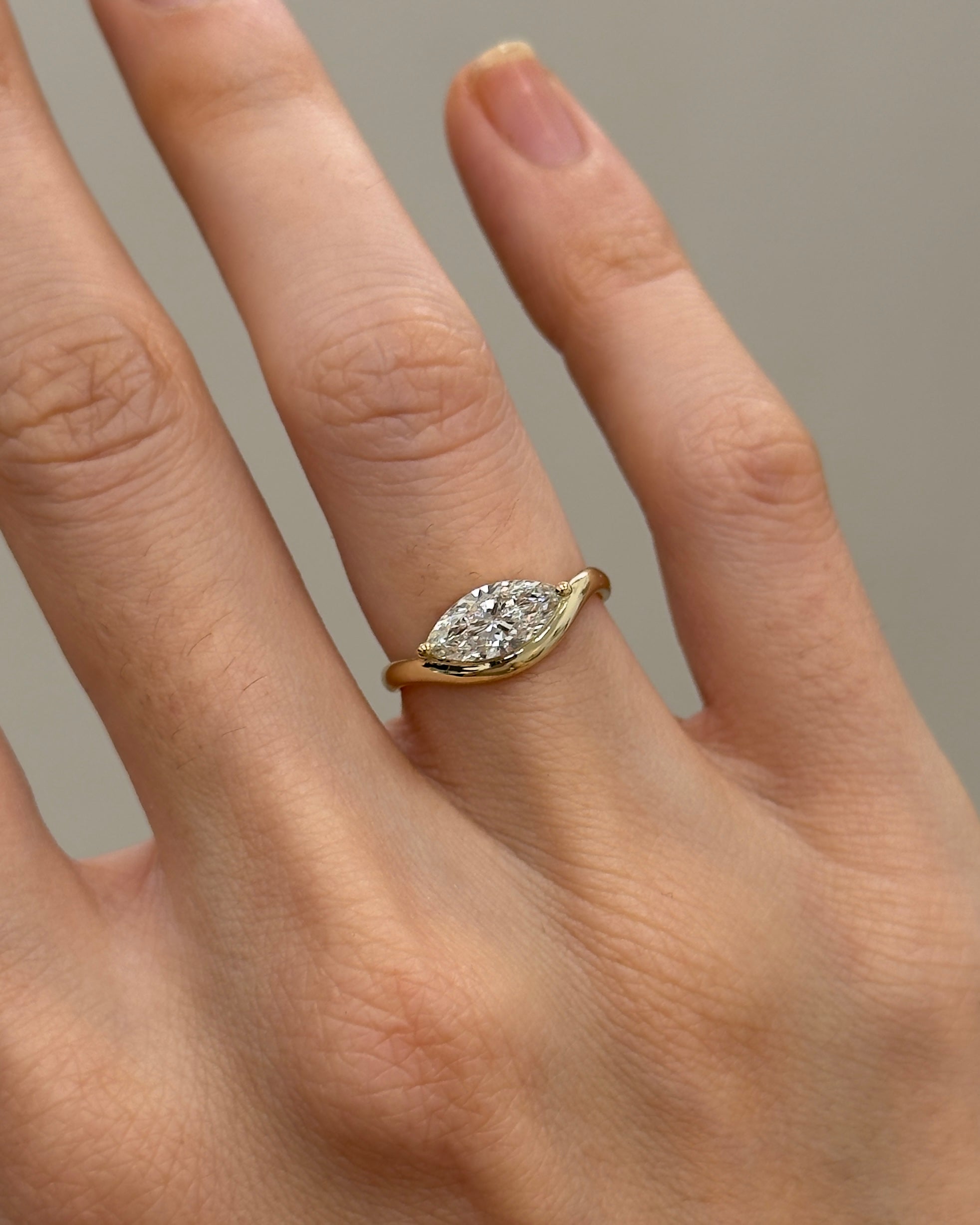 The Marquise Band 1ct