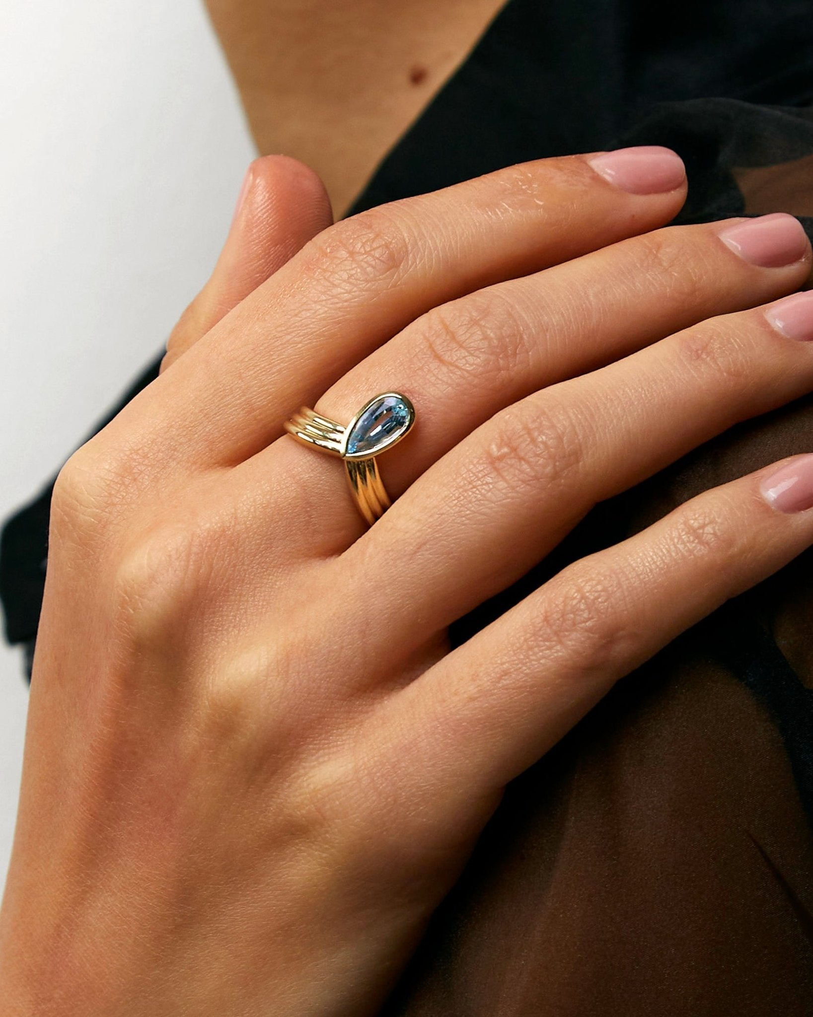 Aqua Crest Ring - ATUR