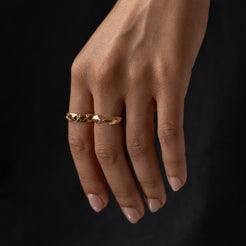 The sleek 14k gold Meet Cute Ring adds elegance with its polished finish.  