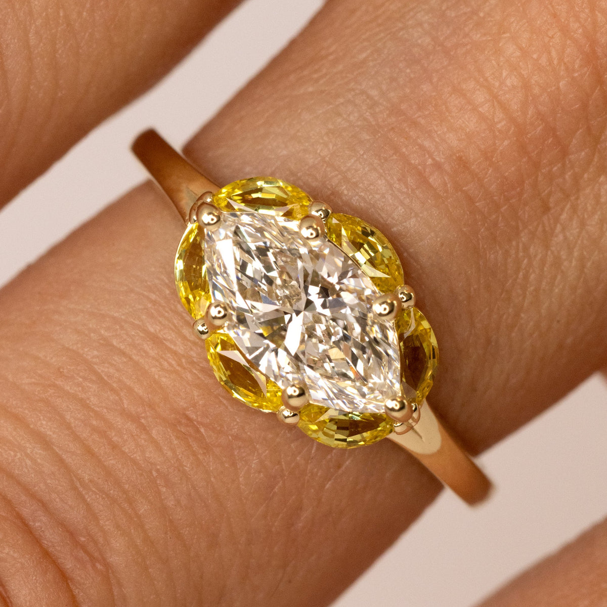The Lumen Ring